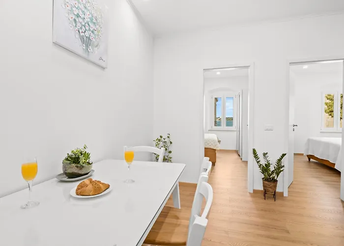 Old Tower Center 2 *