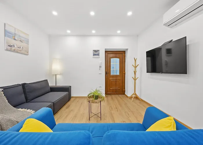 Old Tower Center 2 Apartman Pula