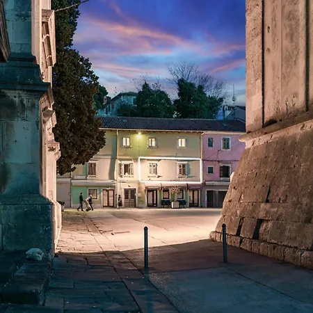 Old Tower Center 2 Pula